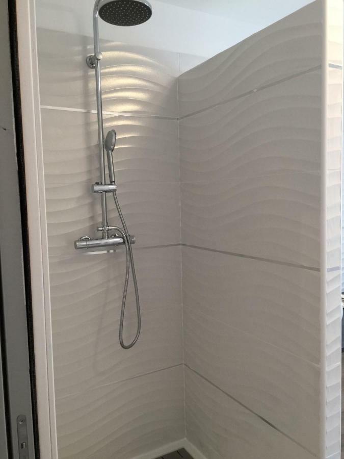 Appartement L'Islois LʼIsle-sur-la-Sorgue Esterno foto