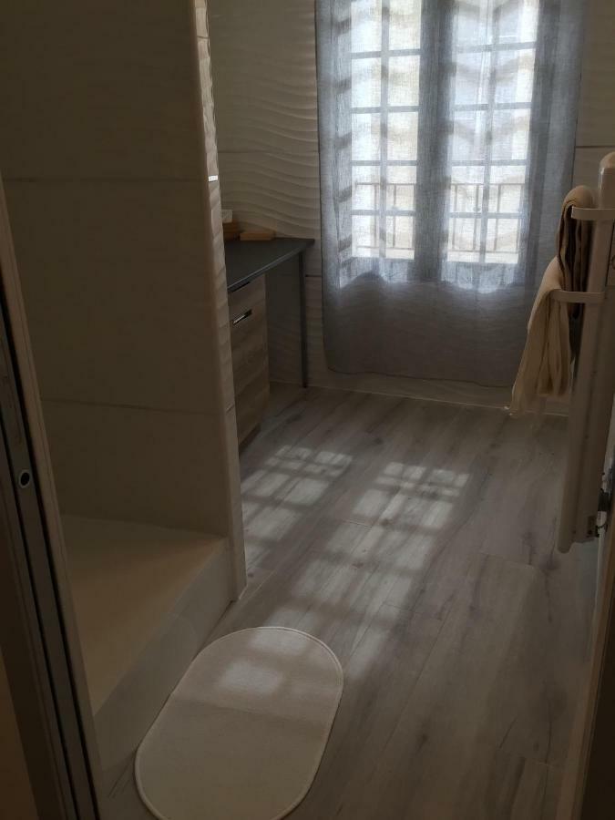 Appartement L'Islois LʼIsle-sur-la-Sorgue Esterno foto